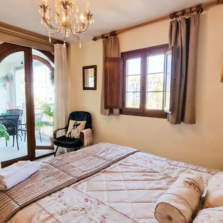 Cozy Seaside Apartment In Manilva * Manilva